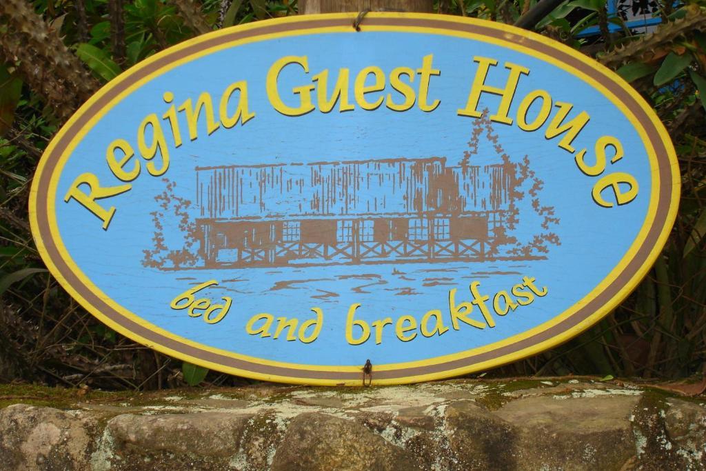 Regina Guest House Praia do Rosa Exterior photo